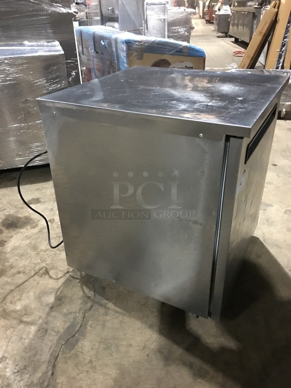 Delfield Commercial Single Door Lowboy! All Stainless Steel! Model 406STAR4 Serial 07051520011783! 115V 1Phase! On Commercial Casters! - Image 2 of 8