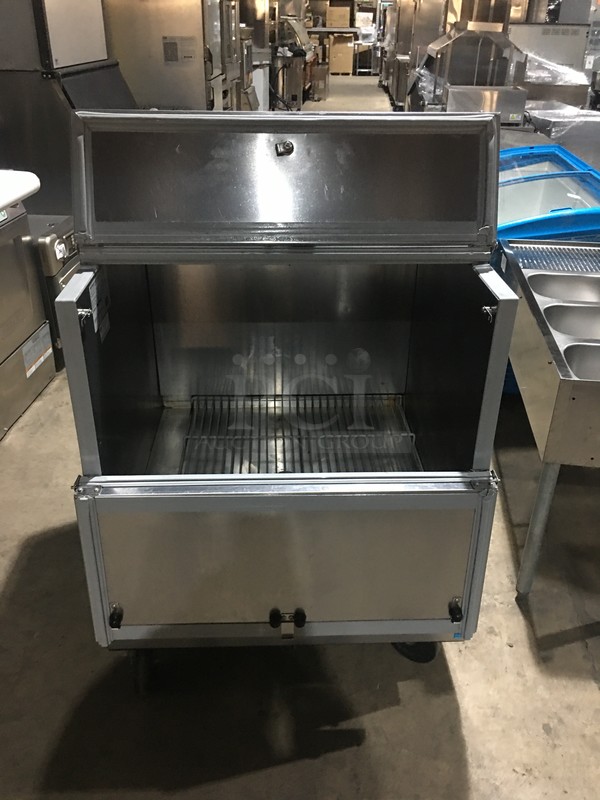 Beverage Air Commercial Milk Cooler! All Stainless Steel! Model SMF34Y1S Serial 9704048! 115V 1Phase! On Commercial Casters! - Image 5 of 9