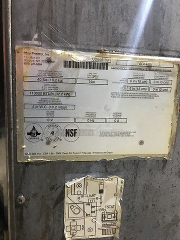 Nice! Pitco 4 Burner Natural Gas Powered Deep Fat Fryer! With Metal Frying Baskets! Model SG14! On Legs!  - Image 9 of 10