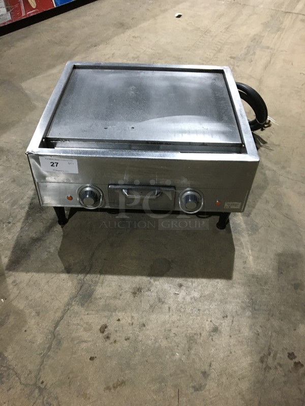 BEAUTIFUL! Wells Commercial Countertop Electric Powered Flat Griddle! All Stainless Steel! Model G13 Serial T17979! 208/240V! On Legs!