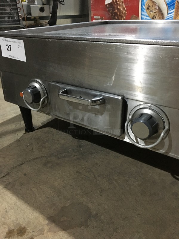 BEAUTIFUL! Wells Commercial Countertop Electric Powered Flat Griddle! All Stainless Steel! Model G13 Serial T17979! 208/240V! On Legs! - Image 7 of 9