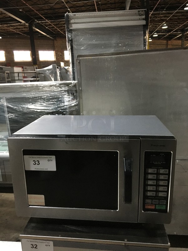 Panasonic Commercial Countertop Microwave Oven! All Stainless Steel! With View Through Door! Model NE1054T! 120V 1Phase!