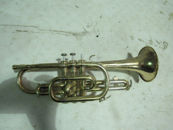 One Trumpet Décor 