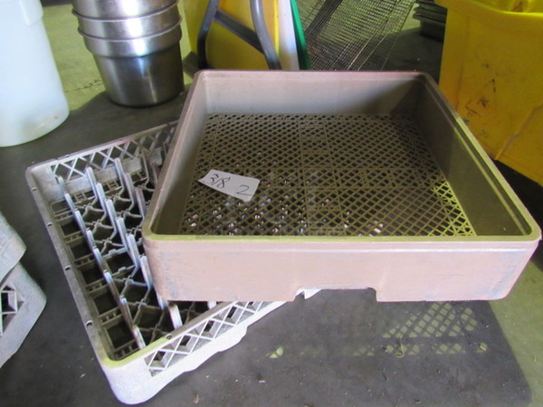 Assorted Dishwasher Rack. 2XBID.