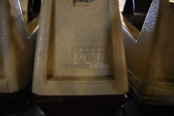 4 Poly Tan 3M Tape Dispensers. 3.5x9.5x4.5. 4 Times Your Bid! - Image 4 of 4