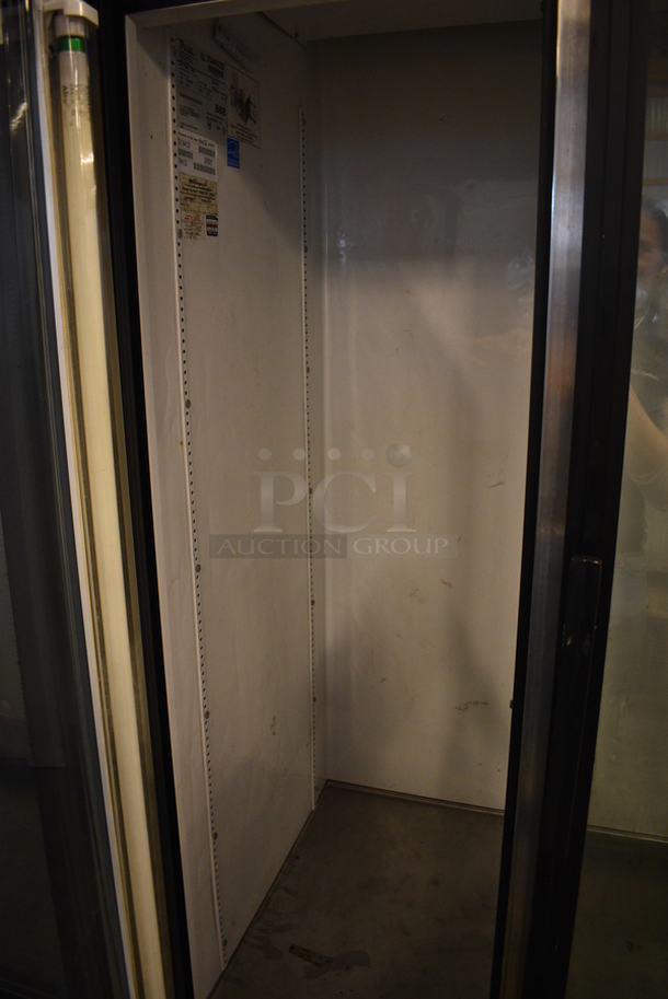 GREAT! 2011 True Model GDM-35EM ENERGY STAR Metal Commercial 2 Door Reach In Cooler Merchandiser. 115 Volts, 1 Phase. 39.5x31x79. Tested and Powers On But Does Not Get Cold - Image 5 of 6