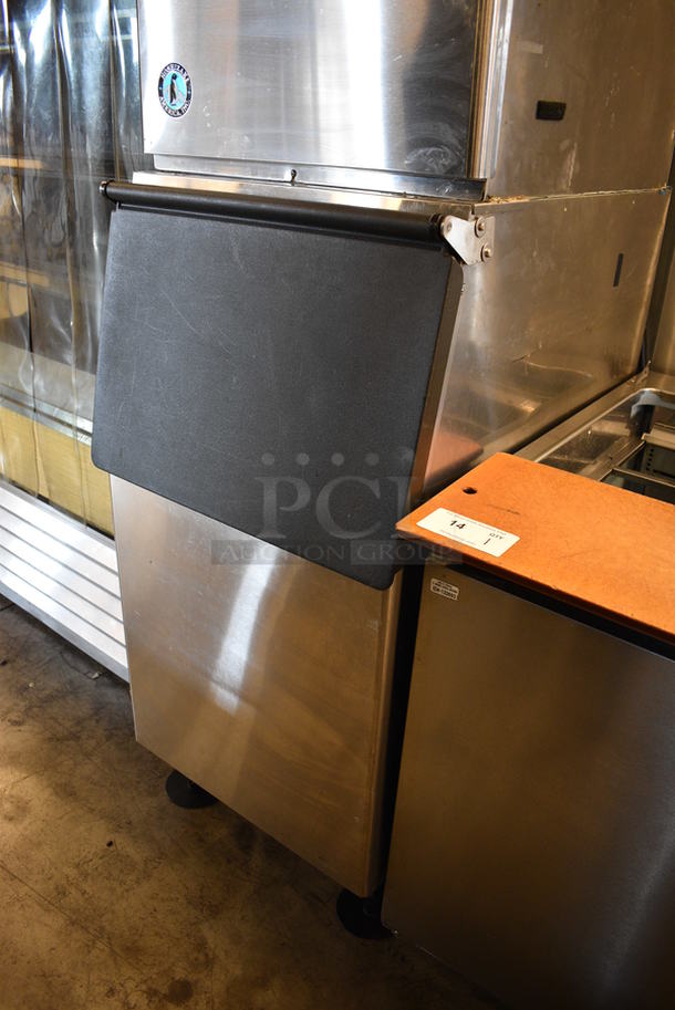 GORGEOUS! 2014 Hoshizaki Model KM-650MAH Stainless Steel Commercial Ice Machine Head on Stainless Steel Commercial Ice Bin. 208-230 Volts, 1 Phase. 22.5x34x85. Unit Was Working When Removed - Image 4 of 6