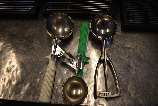 3 Metal Scoops. Includes 9.5". 3 Times Your Bid! - Image 1 of 3