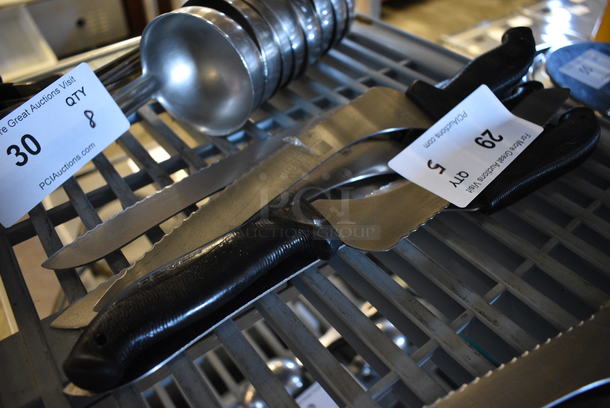5 Metal Serrated Bread Knives. 14". 5 Times Your Bid! - Image 1 of 2