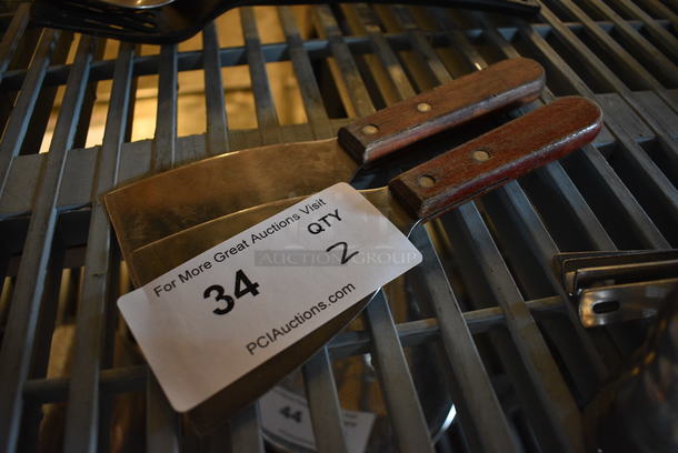 2 Metal Scrapers. 9". 2 Times Your Bid! - Image 1 of 2