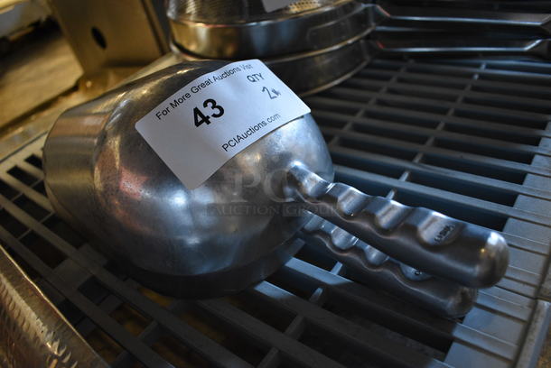 2 Metal Ice Scoops. 16.5x6.5x3.5. 2 Times Your Bid! - Image 1 of 2