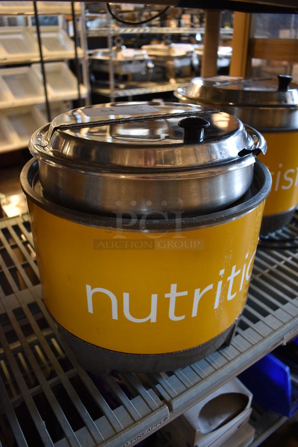 NICE! Vollrath Model HS-11 Stainless Steel Commercial Countertop Soup / Food Warmer w/ Drop In and Lid. 120 Volts, 1 Phase. 13x13x13. Tested and Working! - Image 2 of 6