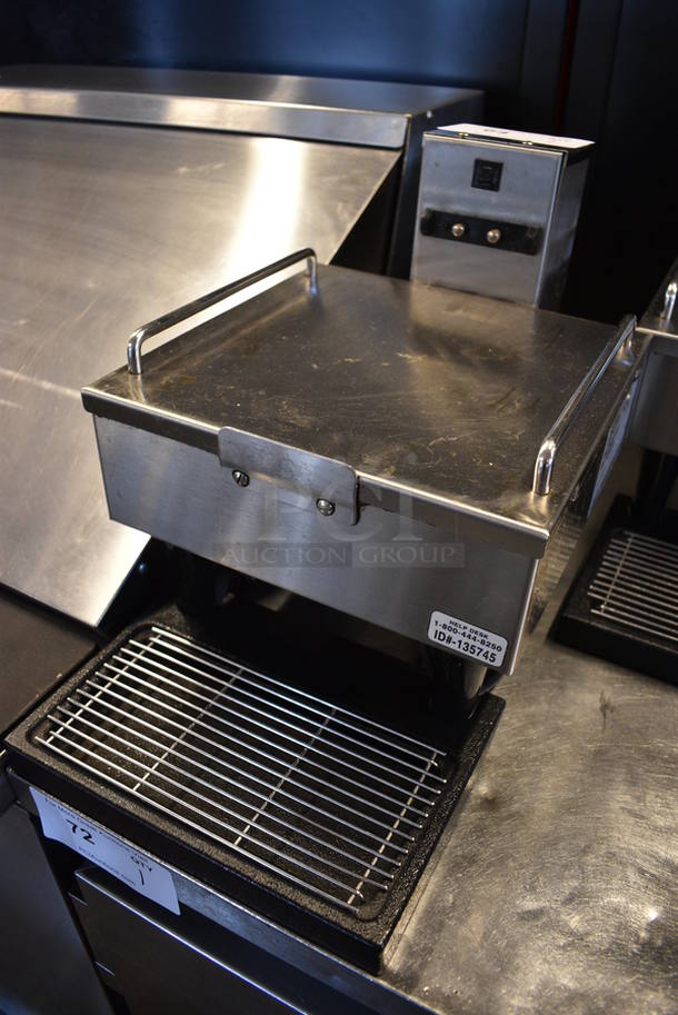 NICE! 2014 Bunn Model 1SH STAND Stainless Steel Commercial Countertop Coffee Server Stand w/ Drip Tray. 120 Volts, 1 Phase. 10x18x11.5. Tested and Working! - Image 2 of 4