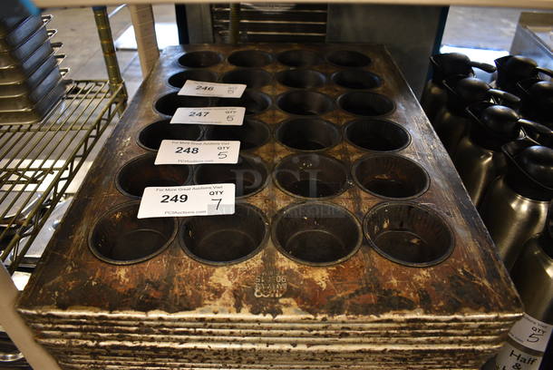 5 Metal 24 Cup Muffin Baking Pans. 18x26x1.5. 5 Times Your Bid! - Image 1 of 4