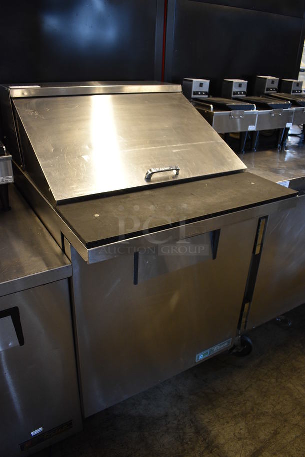 SWEET! 2016 True Model TSSU-27-12M-C-HC Stainless Steel Commercial Sandwich Salad Bain Marie Mega Top w/ Cutting Board on Commercial Casters. 115 Volts, 1 Phase. 27.5x34x45. Tested and Working! - Image 2 of 6