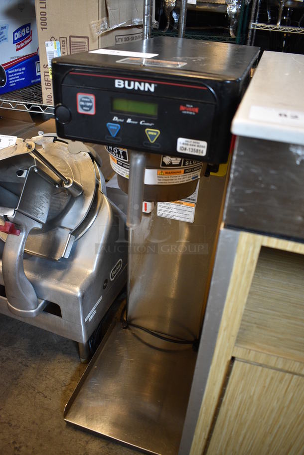 NICE! 2012 Bunn Model ITB Stainless Steel Commercial Countertop Iced Tea Machine w/ Poly Brew Basket. 120 Volts, 1 Phase. 12x22.5x34.5. Unit Was Working When Removed - Image 3 of 4
