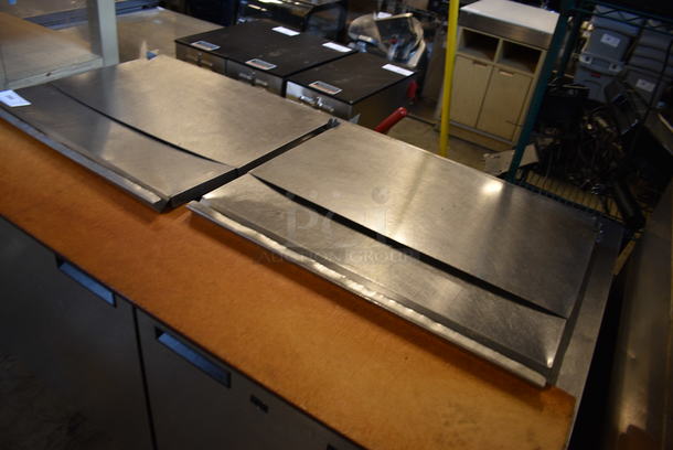 WOW! 2014 Delfield Model 4460N-24M-ABP2 Stainless Steel Commercial Prep Table w/ Cutting Board, 2 Lids and 2 Doors on Commercial Casters. 115 Volts, 1 Phase. 60x34x36. Tested and Working! - Image 4 of 7
