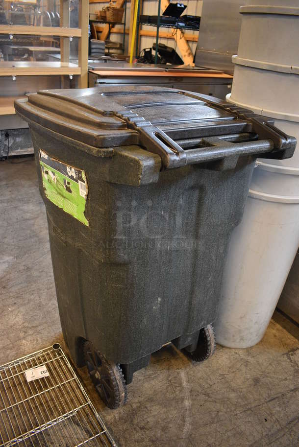 Black Poly Trash Can w/ Lid. 24x30x41 - Image 6 of 6