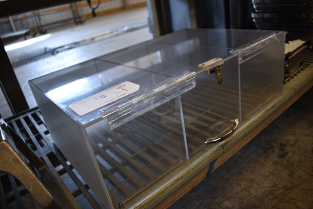 Clear Poly 3 Compartment Bin. 19x13x6.5 - Image 2 of 3
