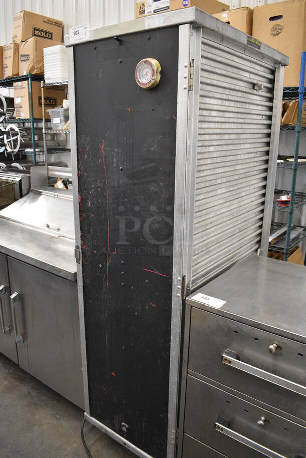 Metal Commercial Holding Cabinet on Commercial Casters. 20x31x70. Cannot Test Due To Plug Style