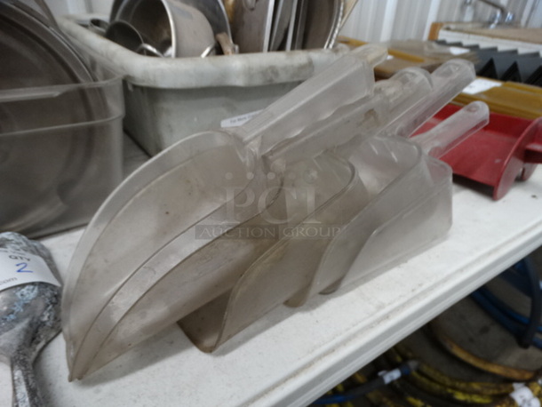 5 Various Poly Clear Ice Scoops. Includes 11x4.5x3.5. 5 Times Your Bid!