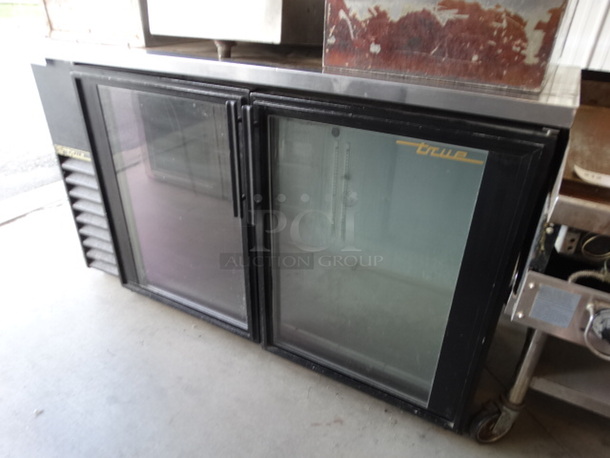 NICE! 2006 True Model TBB-24-60G Metal Commercial Back Bar Cooler Merchandiser. 115 Volts, 1 Phase. 61x25x36. Tested and Powers On But Does Not Get Cold