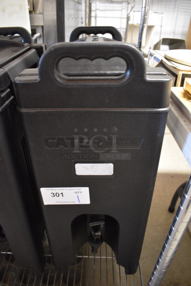 Cater Gator Model 215BEVDISP Black Poly Insulated Beverage Holder Dispenser. 10x17x26