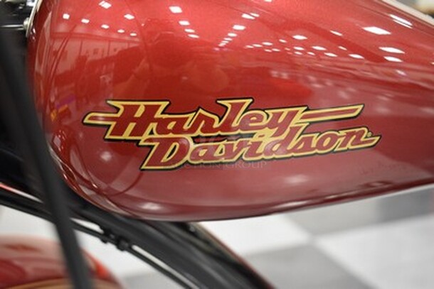 LIMITED EDITION! Pristine Harley Davidson Velo Glide Sport Style Bicycle. 63x45x33. - Image 3 of 12