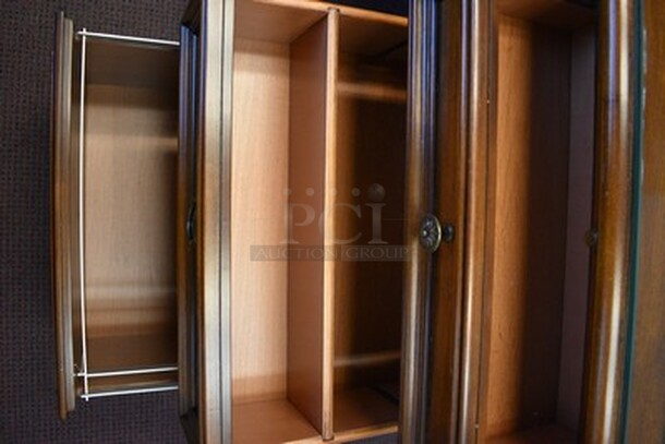 BEAUTIFUL! Hooker Brand Desk With 6 Drawers And Glass Top. 72x33x31 - Image 4 of 9