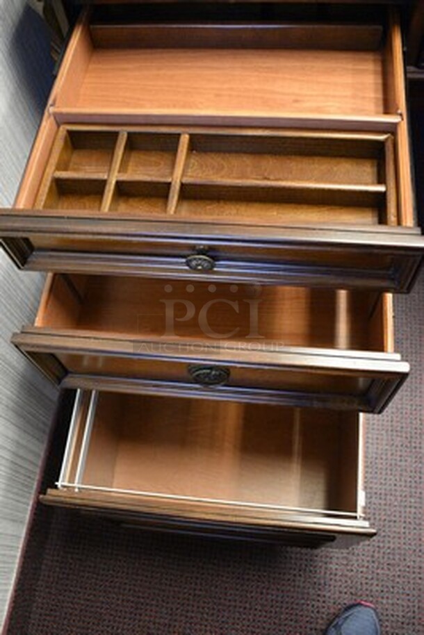 BEAUTIFUL! Hooker Brand Desk With 6 Drawers And Glass Top. 72x33x31 - Image 7 of 9