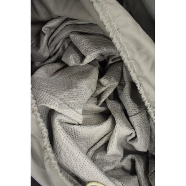 NEVER USED! Mercedes Benz Car Cover! - Image 2 of 2