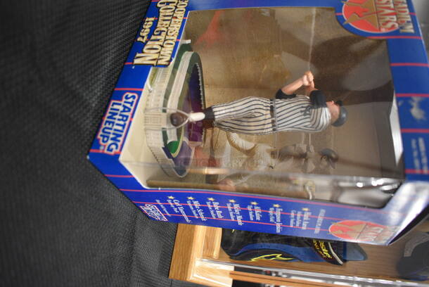 BRAND NEW IN BOX! Cooperstown Collection 1997 Starting Lineup Mickey Mantle Figurine!  - Image 2 of 6
