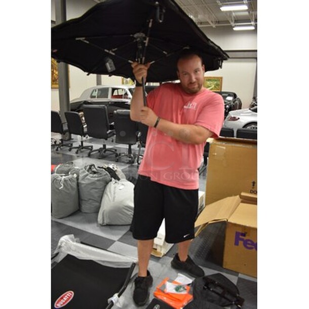 ONE OF A KIND! Bugatti Veyron SS Carbon Fiber Umbrella Roof And Various Hardware! - Image 8 of 8
