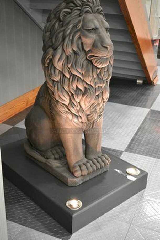 GORGEOUS! Concrete Lion Statue On Black Platform With 2 Lights. 55x29.5x111. Tested and Working! - Image 3 of 10