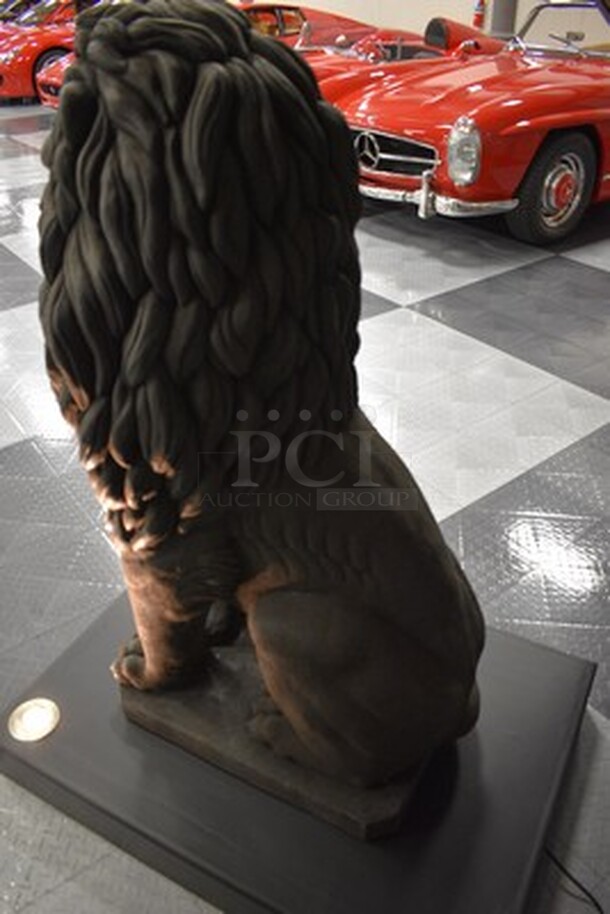 GORGEOUS! Concrete Lion Statue On Black Platform With 2 Lights. 55x29.5x111. Tested and Working! - Image 5 of 10