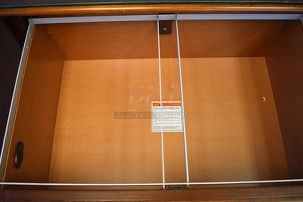 ASTONISHING! Hooker Furniture Home Office Brookhaven Lateral File With Glass Top. 32x23x31 - Image 5 of 8