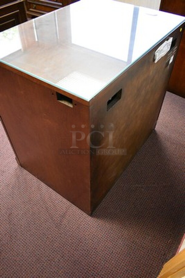 ASTONISHING! Hooker Furniture Home Office Brookhaven Lateral File With Glass Top. 32x23x31 - Image 3 of 6
