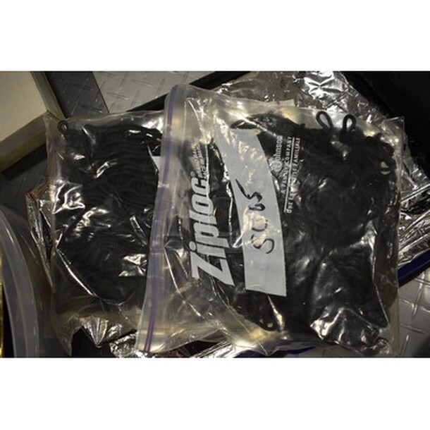 ALL IN ONE MONEY! Includes Slippers, Car Mats, Umbrella, and More! - Image 4 of 5
