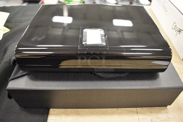 Rolls Royce Key Fob Case! Comes With Original Box! - Image 2 of 3