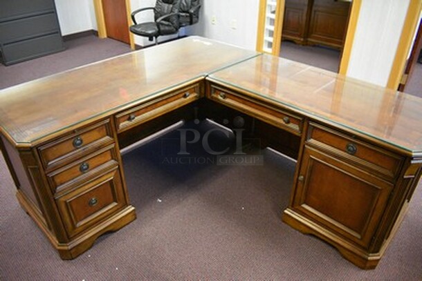 BEAUTIFUL! Hooker Furniture Brookhaven L Shaped Desk With 5 Drawers and Pull Out Printer Drawer With Glass Table Top. Small Section 49x24.5x31. Large Section 67x28x31. - Image 5 of 12