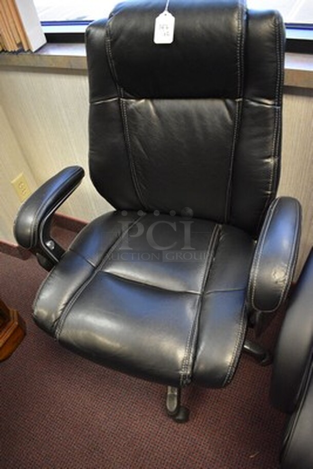 2 Black Swivel Office Chairs. 2X Your Bid! - Image 2 of 6