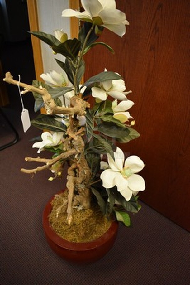 Decorative Artificial Plant. 15x15x46. - Image 2 of 3