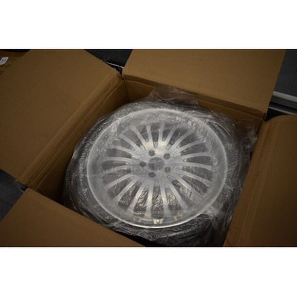 Chrome! Used Once Bentley Rim With  21" Tire. Can Be Used For Bentley GT or GTC Models! - Image 4 of 6