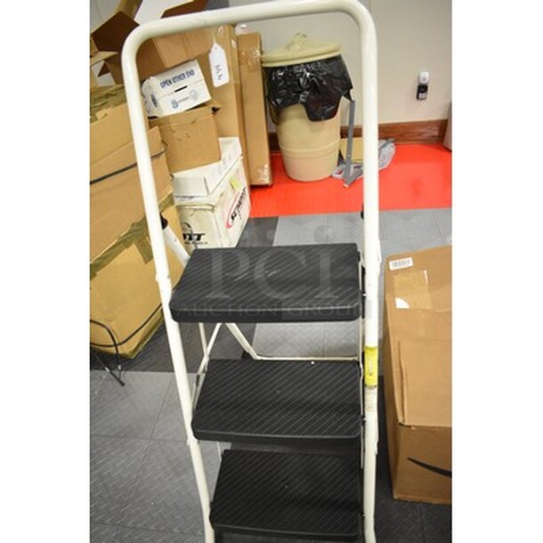 Heavy Duty Step Stool. 18x32x50.