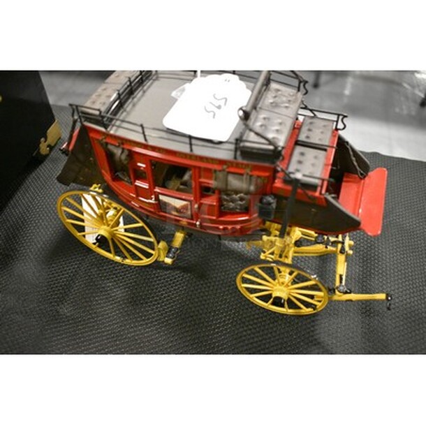 VINTAGE! Franklin Mint Wells Fargo & Co. Overland 1:16 Scale Hand-Crafted Stage Coach! 12x5x7.5 - Image 2 of 8