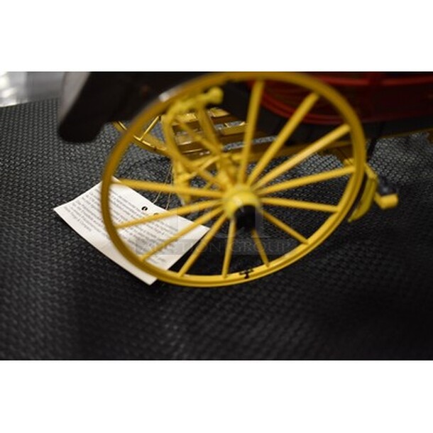 VINTAGE! Franklin Mint Wells Fargo & Co. Overland 1:16 Scale Hand-Crafted Stage Coach! 12x5x7.5 - Image 4 of 8