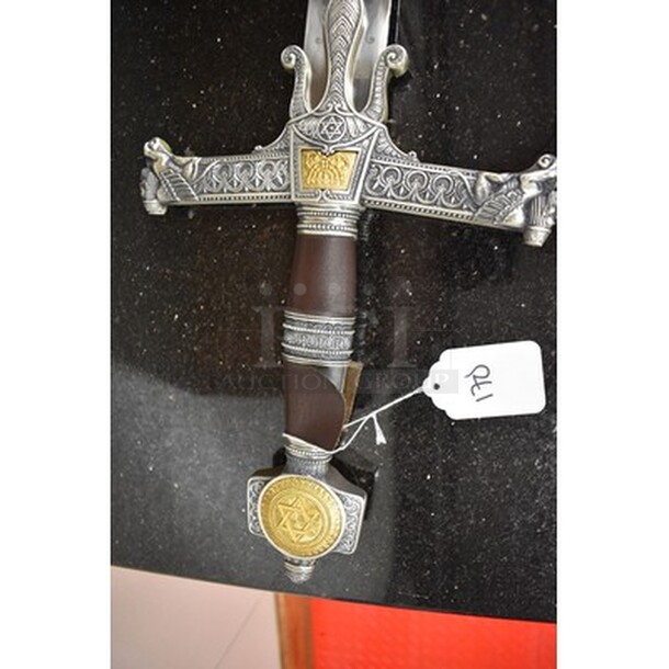 AMAZING! King Solomon Sword Silver by Marto-Toledo. Judaic symbols: Star of David , Lions of Judea and the Ark of the Covenant. Stainless Steel Blade with Judaic Etchings, 24K Gold Medallions. Ancient Judaic Sword. 47x1x9. - Image 4 of 12