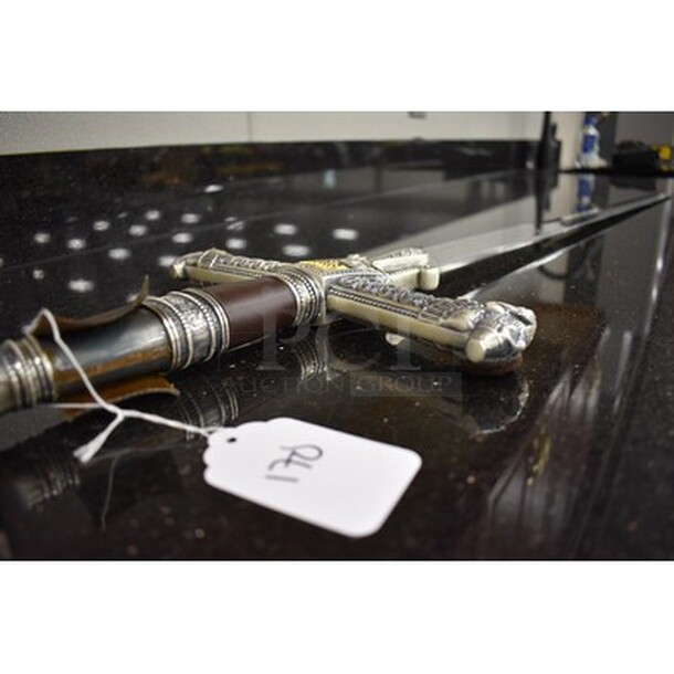 AMAZING! King Solomon Sword Silver by Marto-Toledo. Judaic symbols: Star of David , Lions of Judea and the Ark of the Covenant. Stainless Steel Blade with Judaic Etchings, 24K Gold Medallions. Ancient Judaic Sword. 47x1x9. - Image 9 of 12