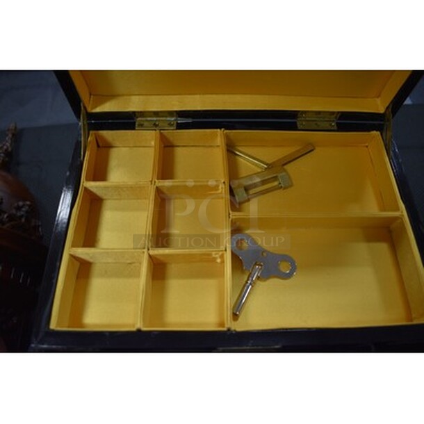 BEAUTIFUL! Black and Brass Colored Jewelry Box. 12x8x8. - Image 5 of 6