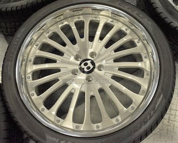 4 BARELY USED! Bentley GT Tires With Aluminum Rims For 21in Rims. Comes With Box of Lugs. 4x Your Bid! - Image 1 of 10